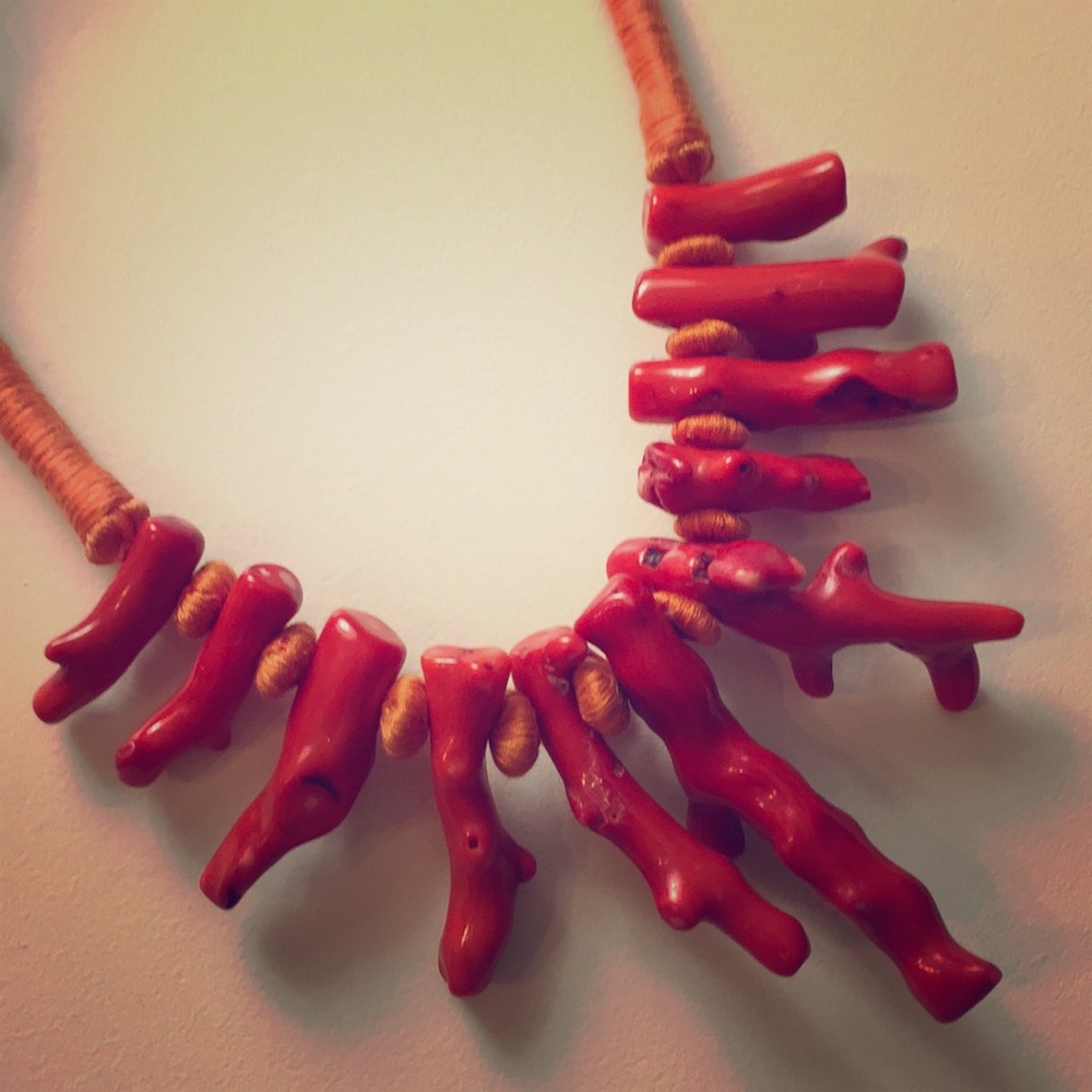 2/$15 Red and orange ‘coral’ necklace